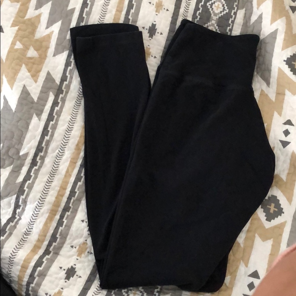 Ruby Ribbon Leggings